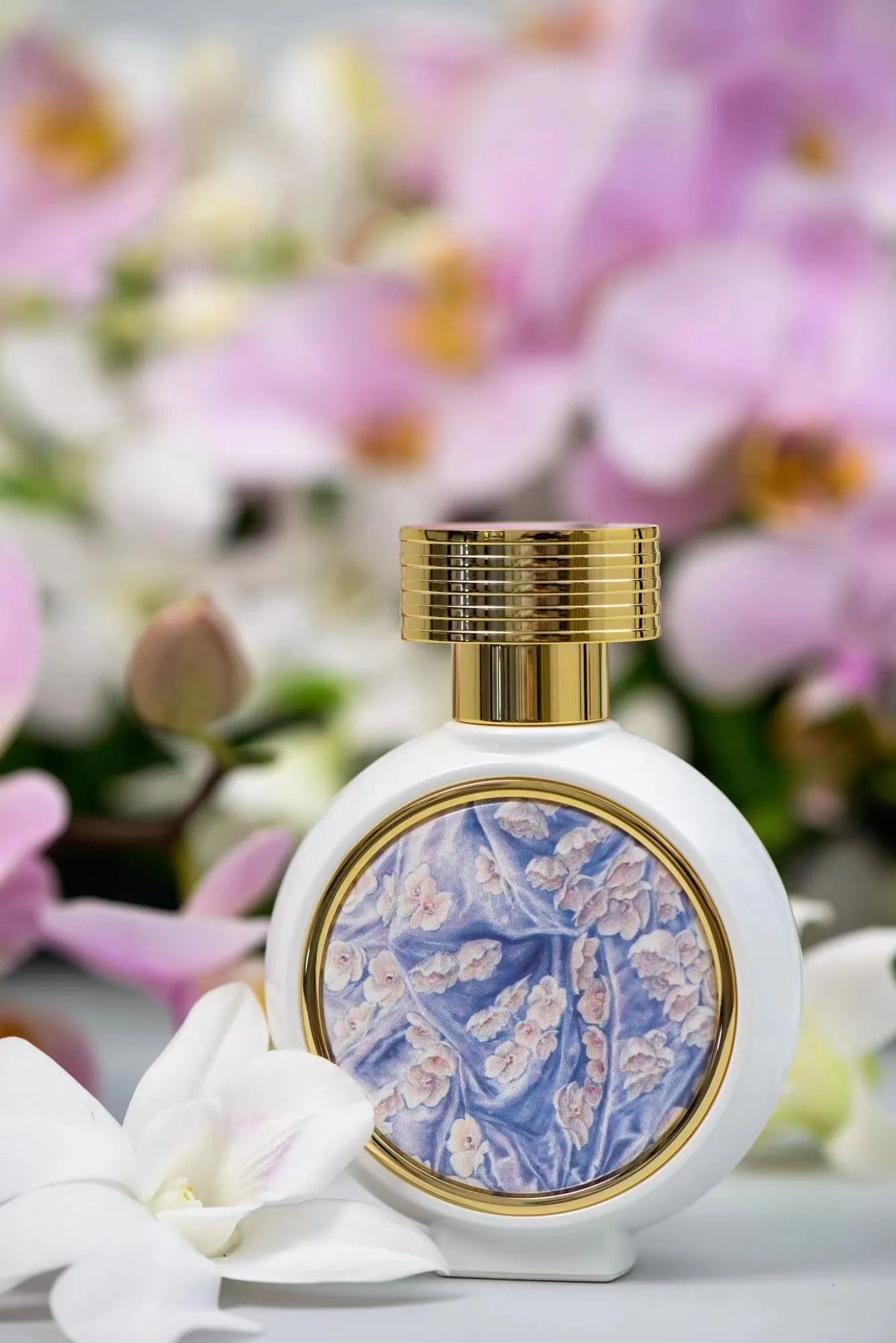 Chic Blossom Perfume Spray Long-Lasting Fragrance, Perfect for