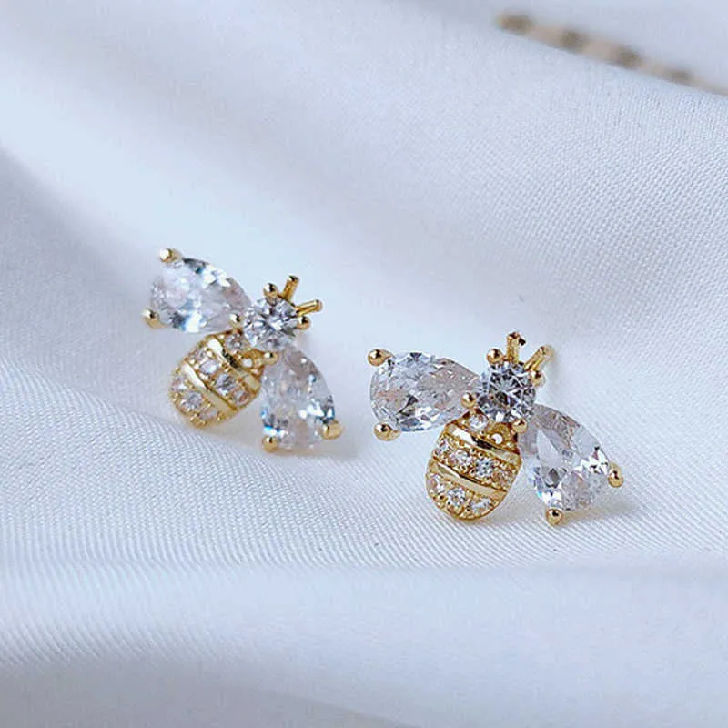 Stud Fashion Temperature Cubic Zirconia Insect Bee Female Exquisite Animal Crystal Earrings Jewelry Blinks Wholesale G230602