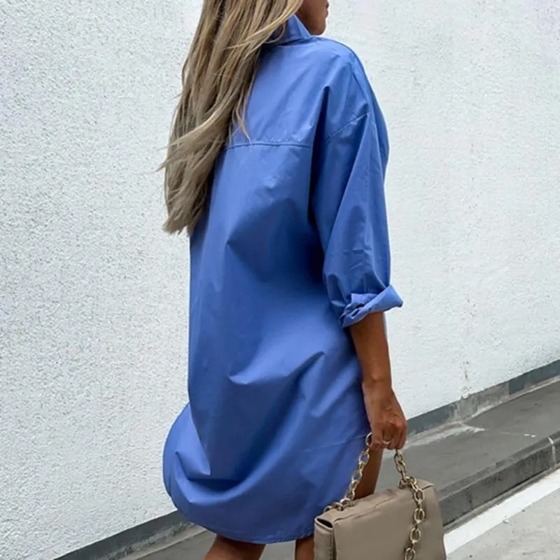 Damesblouses Herfstoverhemd Comfortabele vrouwelijke top Chique snijden Effen kleur Hoog-lage zoom Side Split Oversized werkblouse