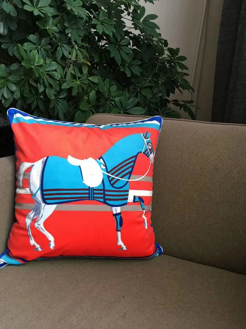 Fodera per cuscino in tessuto di velluto di lusso Tramonto Cavallo Cavalli a cavallo Poliestere divertente Decorazioni per la casa Federa Cerniera Primavera Copertura universale Cuscino 45 * 45 cm