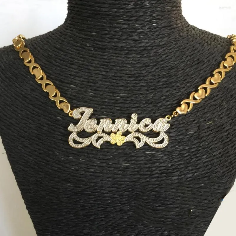 Chaînes nom personnalisé ensemble de bijoux mode dames XOXO collier plaque signalétique plaqué or cadeaux en alliage personnalisés