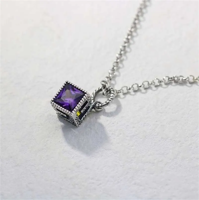 designer jewelry bracelet necklace ring high quality antique carved hollow square Pendant with double-sided inlaid Zircon