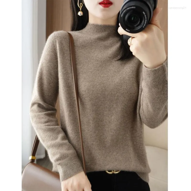 Suéteres de mujer Otoño e invierno 22 Cuello semi alto Suéter de punto de lana Jersey de mujer con una capa base Top suelto de manga larga