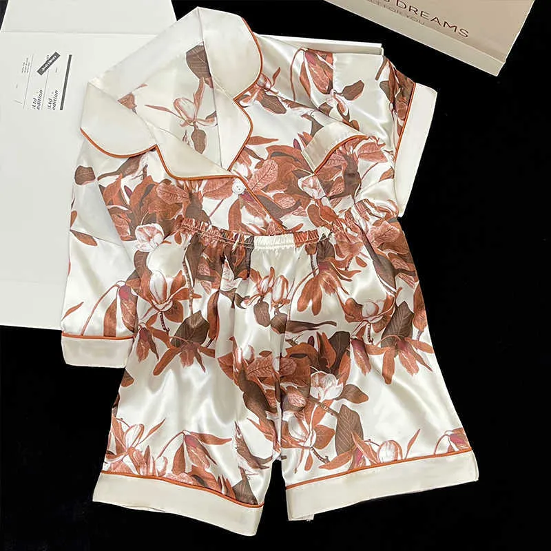 Сексуальная пижама 2023 летние новые дамы сладкое атласное шелковое шелковое шелковое цветочное пежаму, набор с коротким рукавом+брюки Женщины ice Silk милая домашняя одежда повседневная одежда J230601