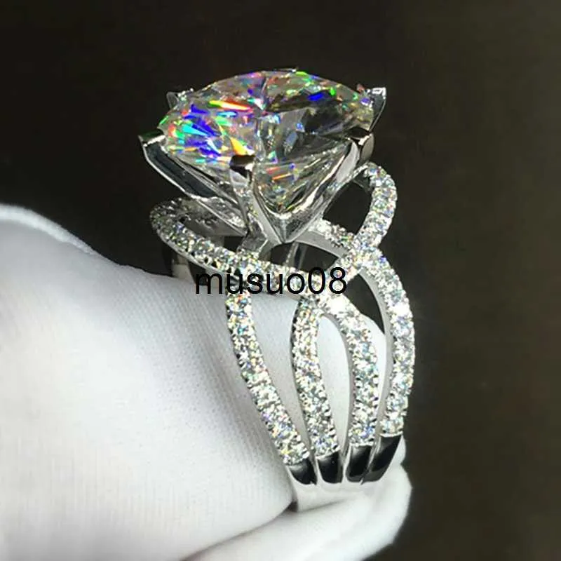Band Rings Huitan Elegant Women Eternity Ring Gorgeous Wedding Bands Accessories Dazzling White CZ Fashion Rings Female Jewelry Wholesale J230602