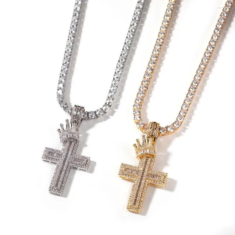 Kedjor Europeiska och amerikanska zirkoniumkronor Cross Pendant -halsband för män med zirkon inlagd hiphop punk mode