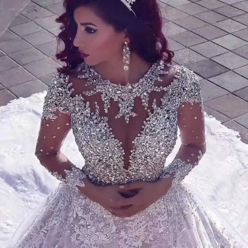2023 Plus -storlek arabisk lyxig pärlor kristaller bröllopsklänningar hög hals sjöjungfru brudklänningar ren nackbröllopsklänningar afrikanska sexiga elagant bling ons klänningar