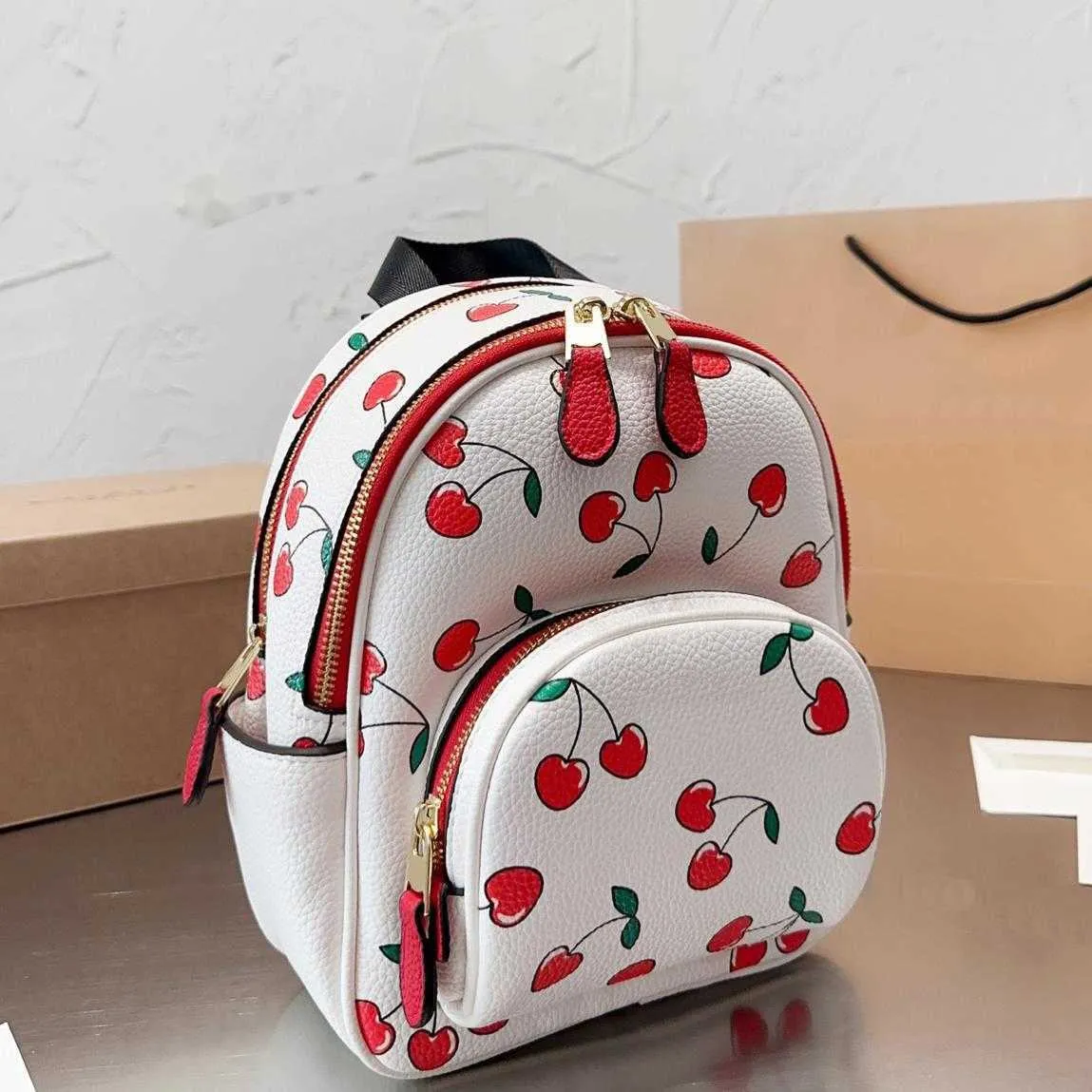 Top Cherry Print Bratchck Sacks C Letter Designer сумка роскошные рюкзаки Back Pack Bookbaged Женщины дизайнеры сумочка мод