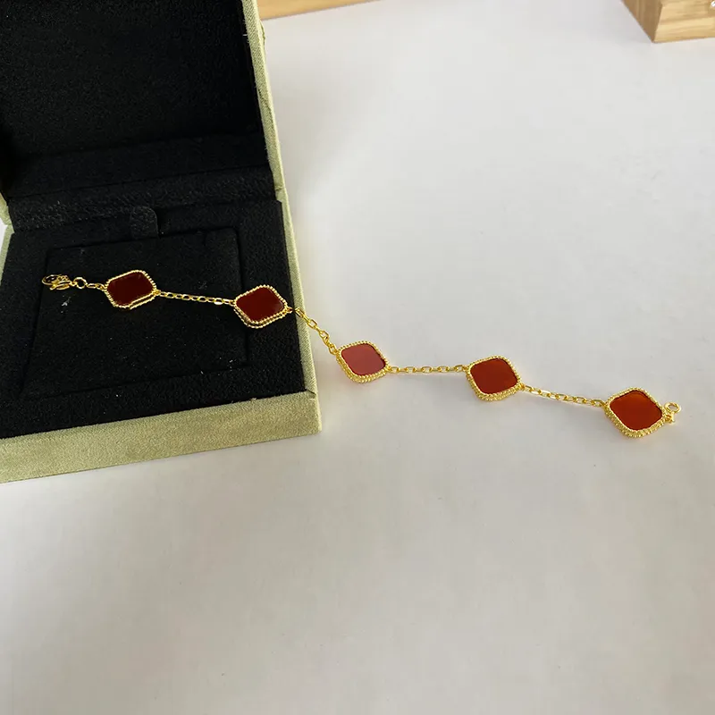 Pulsera de trébol rojo de diseñador Pulsera de dijes de trébol VAN Pulsera de tenis chapada en oro de 18 quilates con ónix de malaquita real que nunca se desvanece con sello oficial