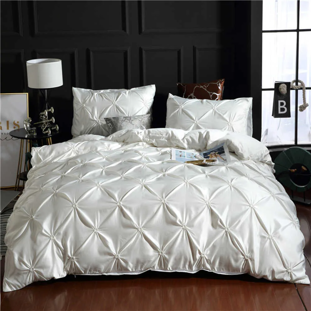 2021 new washed ice silk nude sleeping bedding set family hotel guest house solid color satin duvet cover pillowcase two-piece three-piece set