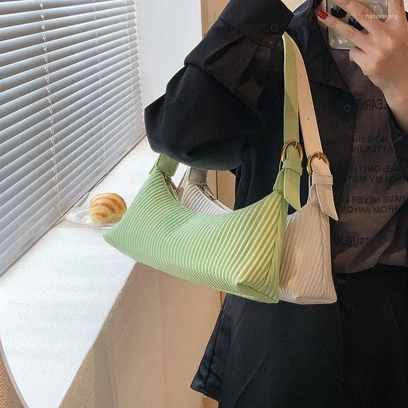 이브닝 백 패션 숄더 사이드 여성 2023 트렌드 단색 가죽 가방 가방 레이디 크로스 바디 여성 여행 핸드백