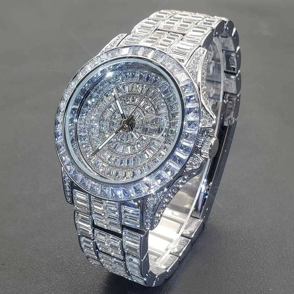 Orologi da polso orologio ghiacciato completo per uomini lussuoso mosaico fatto a mano diamante argento in acciaio in acciaio hip hop data automatico da appuntamento maschio orologio 230602