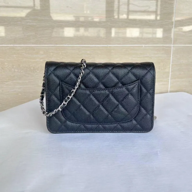 Klassisk designer äkta läder kvinnors kedjediagonal straddle väska med diamantplädet lyxiga handväskor av hög kvalitet woc fabrik grossist plånbok på kedjan