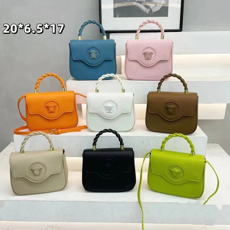 Designertas Dames Tote Bags Luxe Handtas Schouder Portemonnee Maan Cosmetische tas charme Effen kleur Subaxillaire tas veelzijdig Boodschappentas Fabriekswinkel