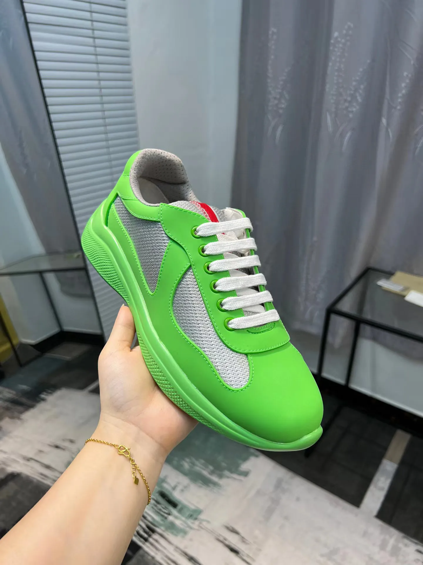 Prada trainers cheap dhgate