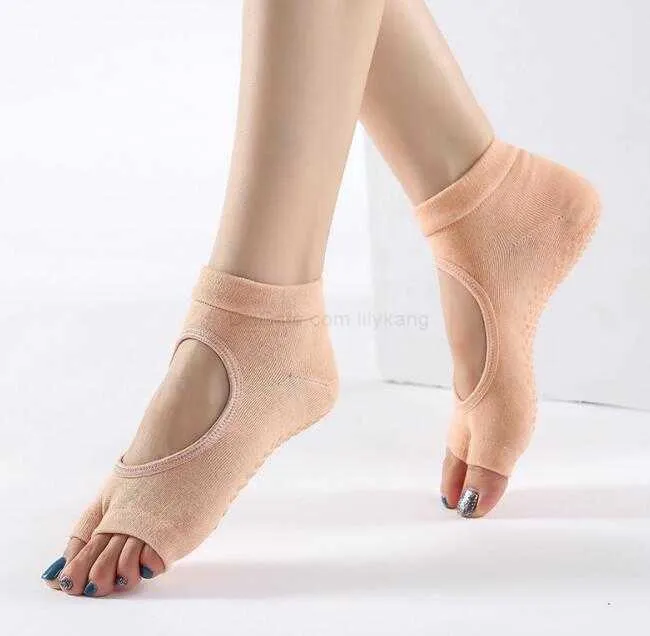Kvinnor antiskid yogastrumpor som inte glider bandage öppna fem finger sport sox toffel andas andas bekväma pilates balett dans rygglös bomullsatletiska sock