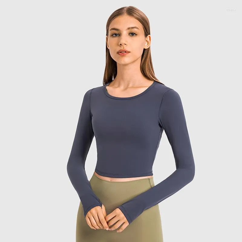 Chemises actives couleur unie à manches longues chemise de yoga Gym sport haut court femmes Fitness col rond T-Shirt décontracté vêtements de sport serrés avec pouce