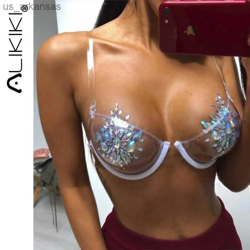 Rhinestone Pasties Sticky Bra Reusable Patches Breast Nipple Covers Waterproof Diamond Boob Stickers For Women Festivals Parties L230523