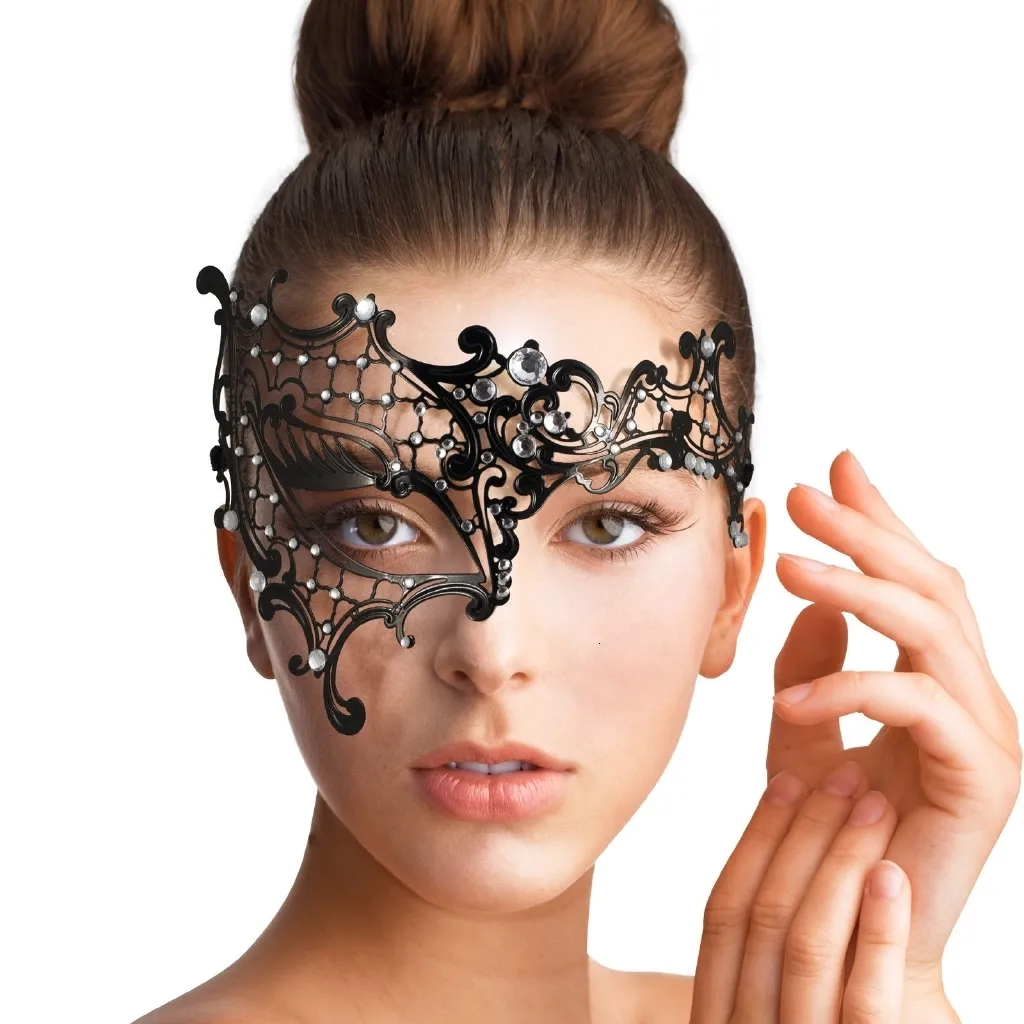 Altri rifornimenti del partito di evento 1PCs Maschera di metallo di pizzo veneziano nero Masquerade Mezza faccia Clear Diamante Fancy Dress 230603