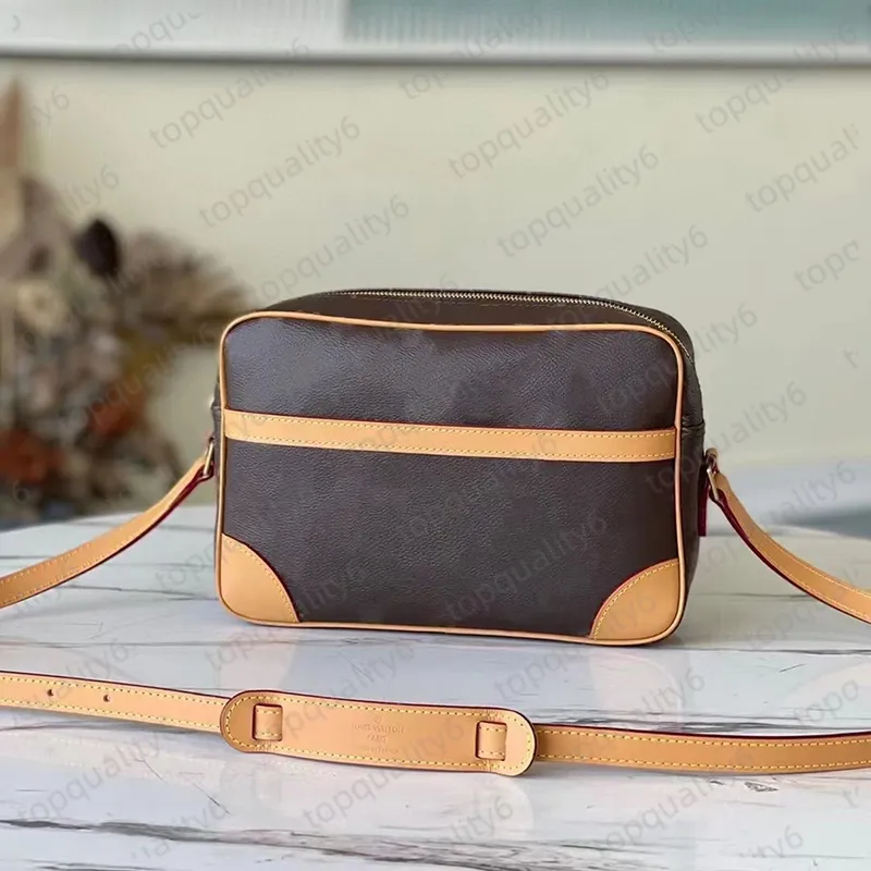 echte Leder Mode Designer -Taschen Damen Crossbody Body Schulterbrief Handtaschen Luxurys Designer Damen Geldbeutel Goldketten Kreuzkörper Clutch Großhandel