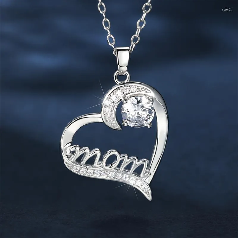 Anhänger Halsketten Luxus Weibliche Mutter Liebe Herz Halskette Silber Farbe Kette Charme Weiß Zirkon Hochzeit Für Frauen
