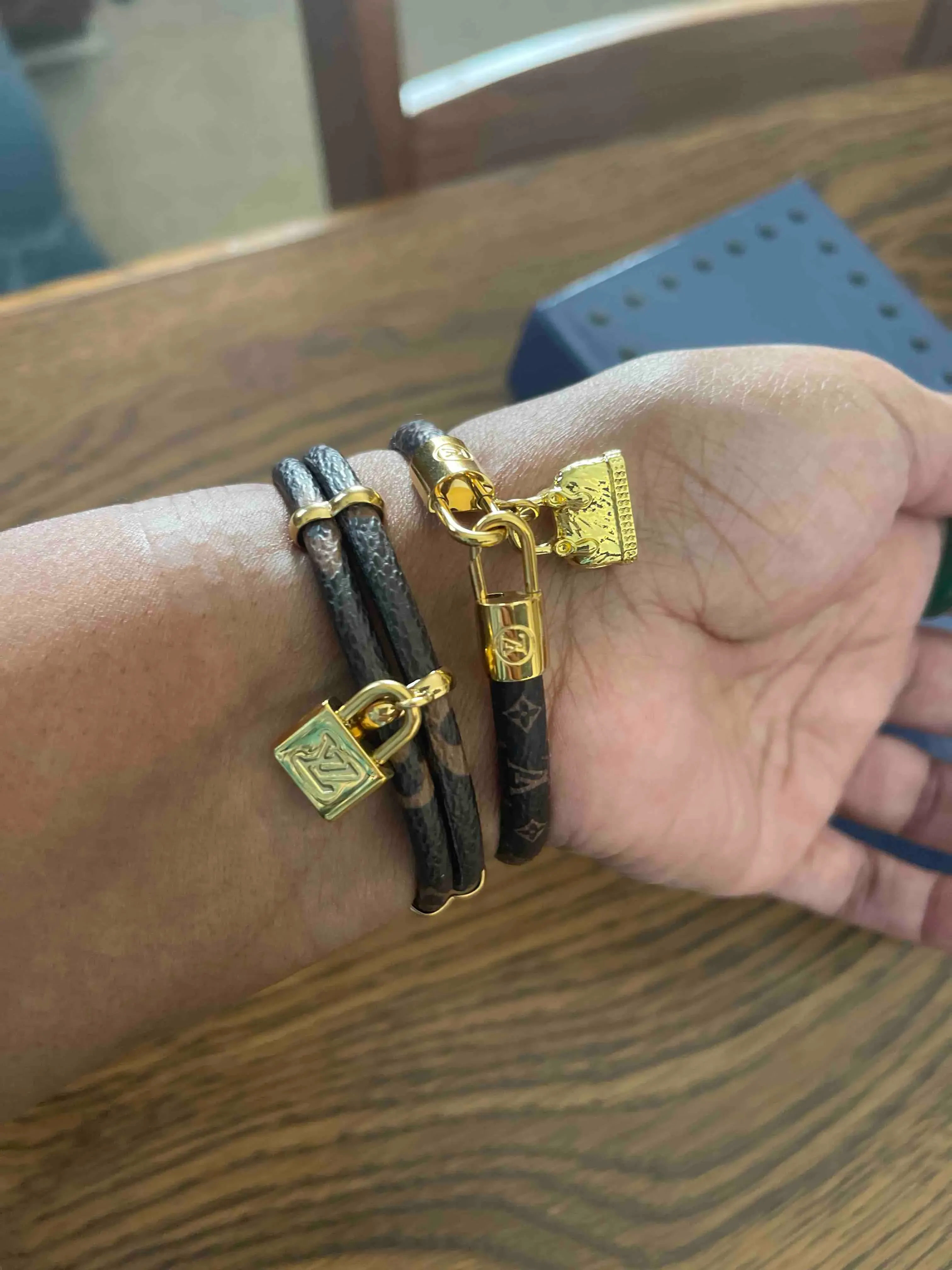 Metal Collar Choker Necklace Set Sexy Bondage Cuffs Faux