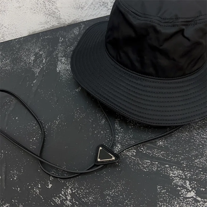 Designers kvinnor män hink hatt lyx varumärke breda brimta hattar fiske hattar bokstäver solskade hattar triangel mössa sommar casquette frayed cap