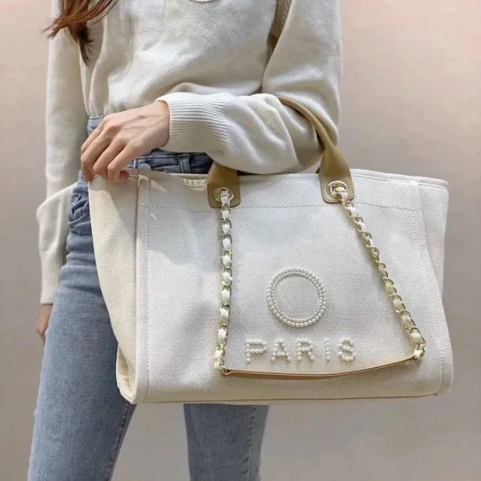 Chanel Deauville review: tote with pearl logo - Happy High Life