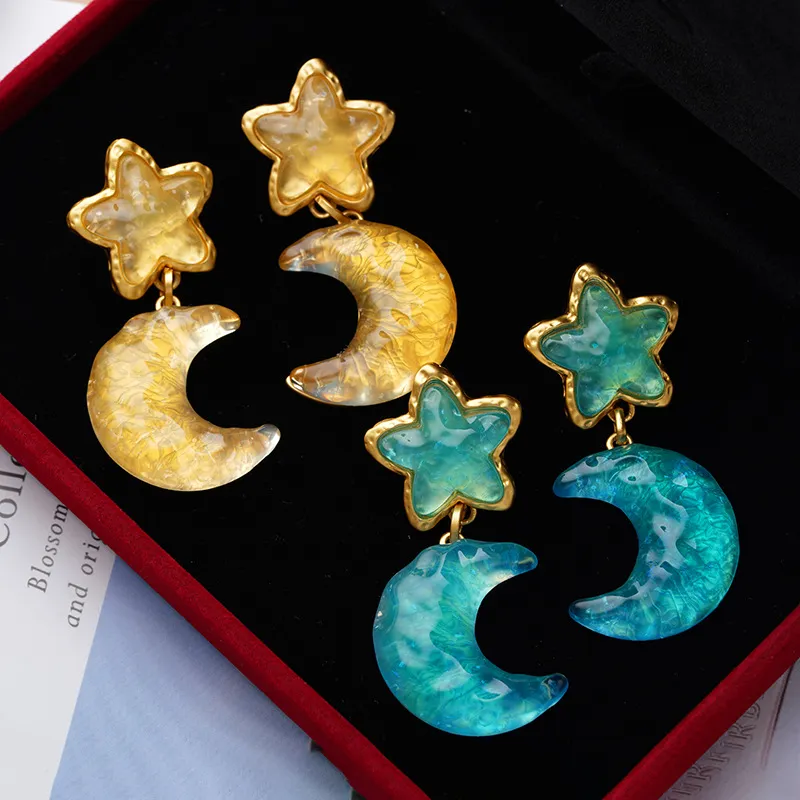 Pleated Moon Resin Earrings for Women Retro Exaggerated Jelly Star Earrings Personalized Vintage Earrings E388