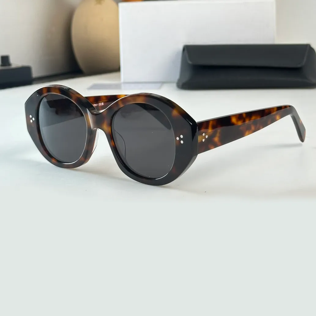 Round deals shape shades