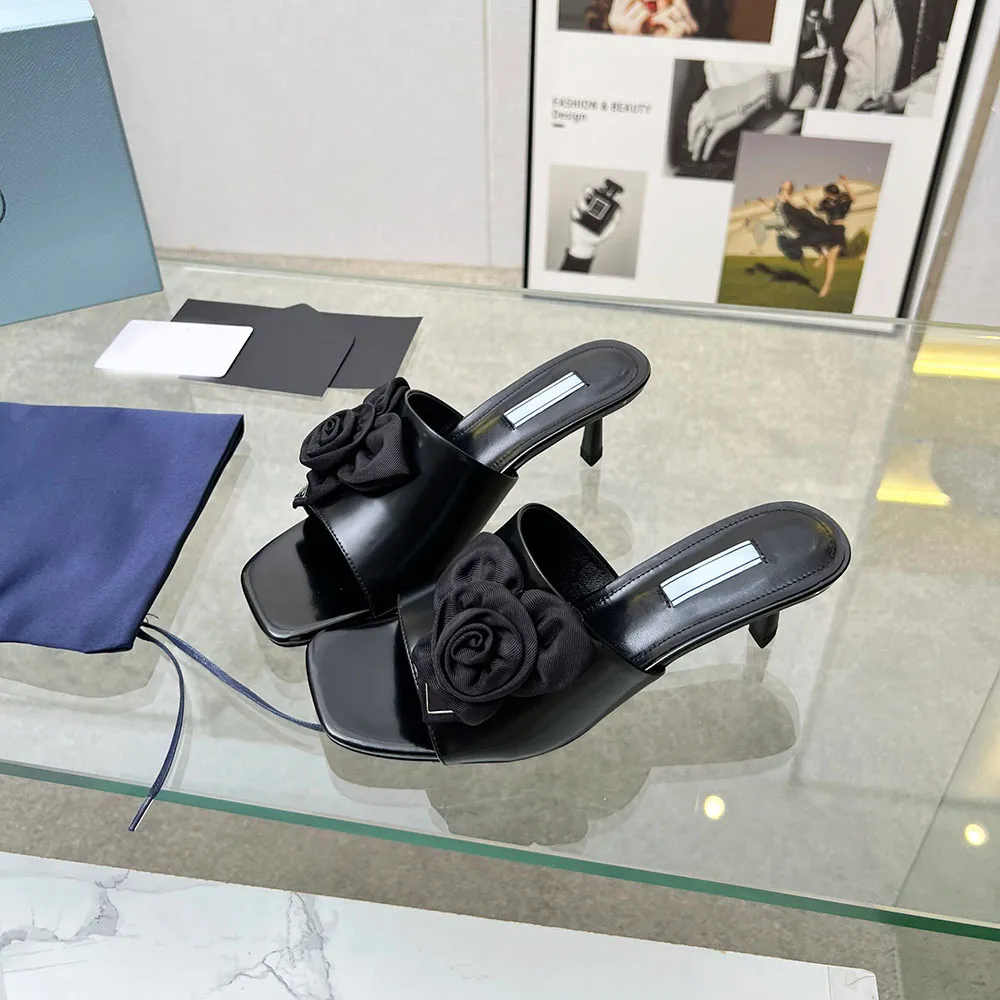 Monosyllabic Candy Colored Leather Slide Pink Heeled Sandals With Logo