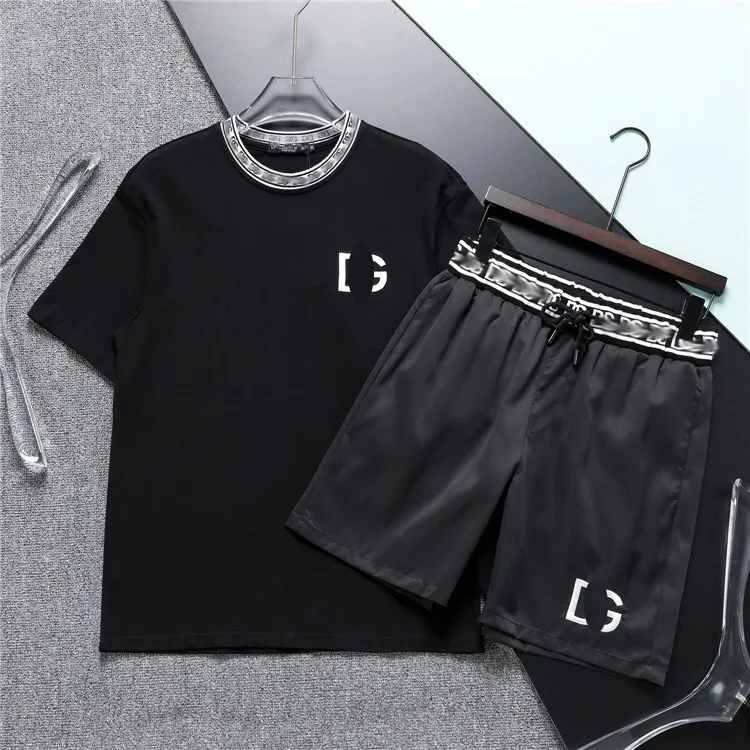 Męskie dresy mody Summer T koszule + krótkie zestawy odzieży z literami Casual Streetwear Trend Suits Men Dreyble Tees Pants 005