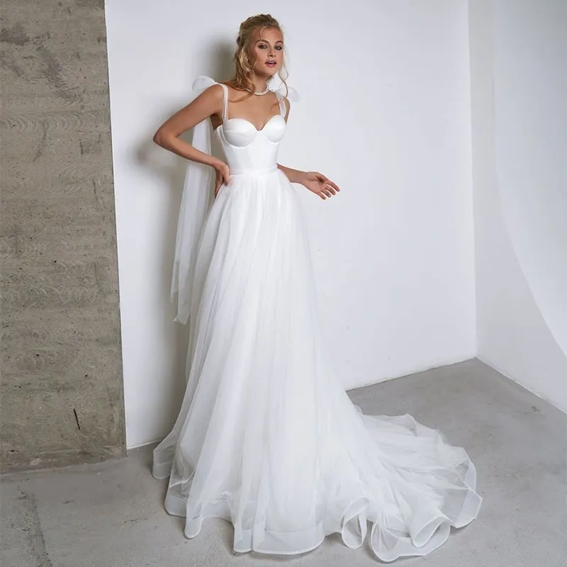 Semplice abito da sposa in tulle bianco Boho Bow senza spalline A-Line Beach Wedding Party Gowns Abito da sposa Vestido De Noiva