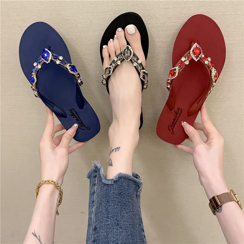 2023 Strass Flip-flops BlingBling New Glass Colored Diamond Slippers Women Wear Flat-bottomed Sandals Womens Shoes.