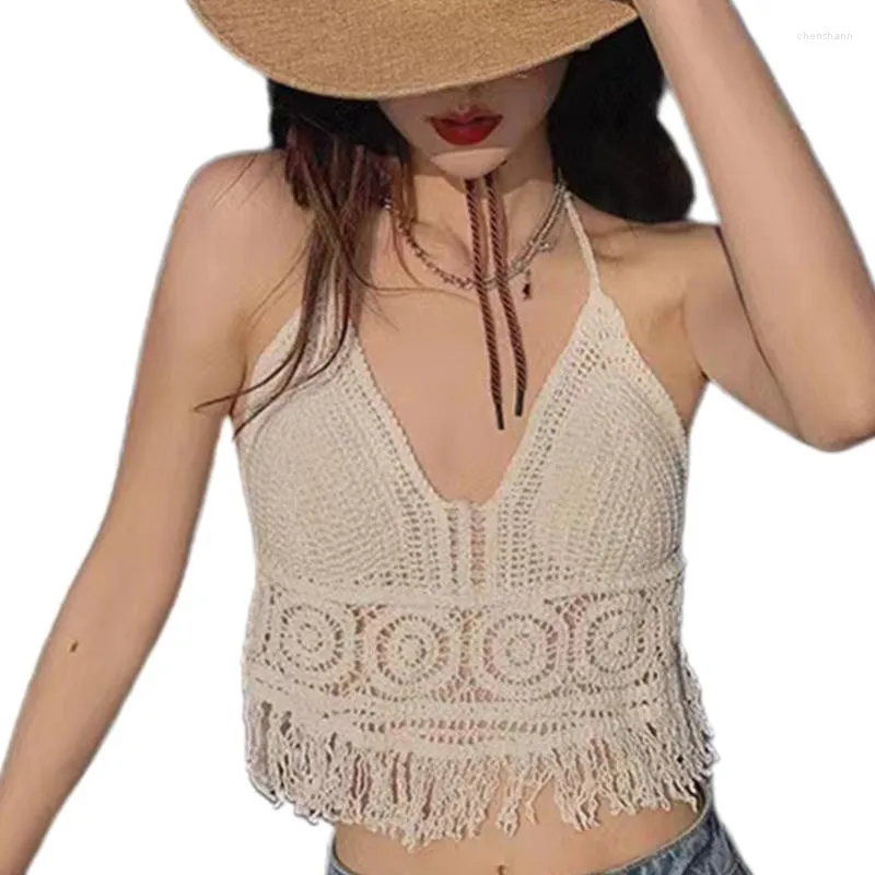 Kvinnors tankar Kvinnor Holiday Beach Halter Crop Top Hollow Crochet Knit Circle Pattern Camisole Sexig backless Tassel Hem vadderad bustier