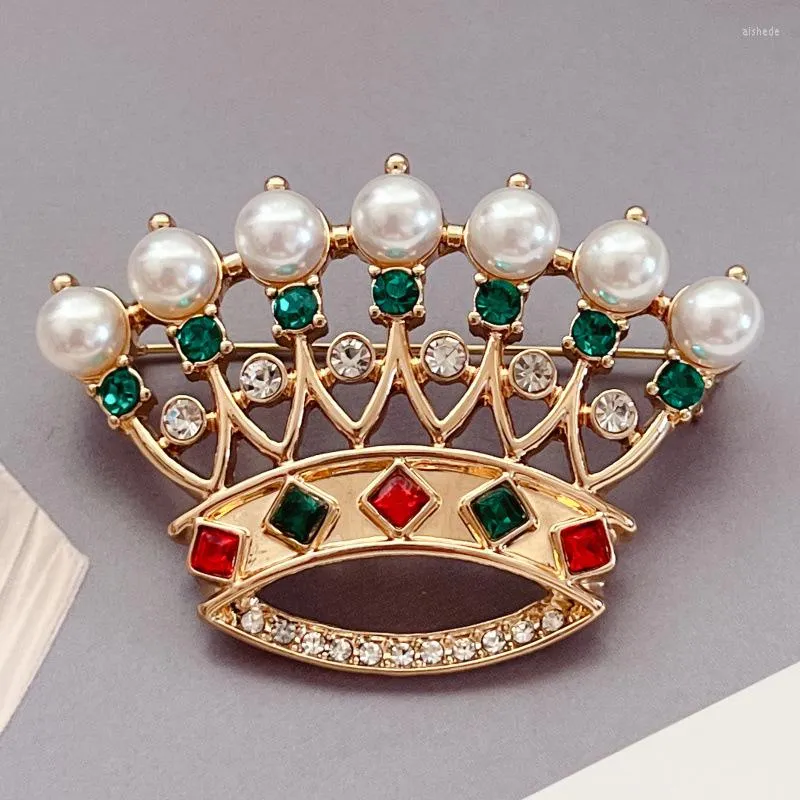 Brooches MITTO DESIGNED FASHION JEWELRIES AND ACCESSORIES BAROQUE STYLE PEARLS COLORED RHINESTONES PAVED CROWN DRESS BROOCH