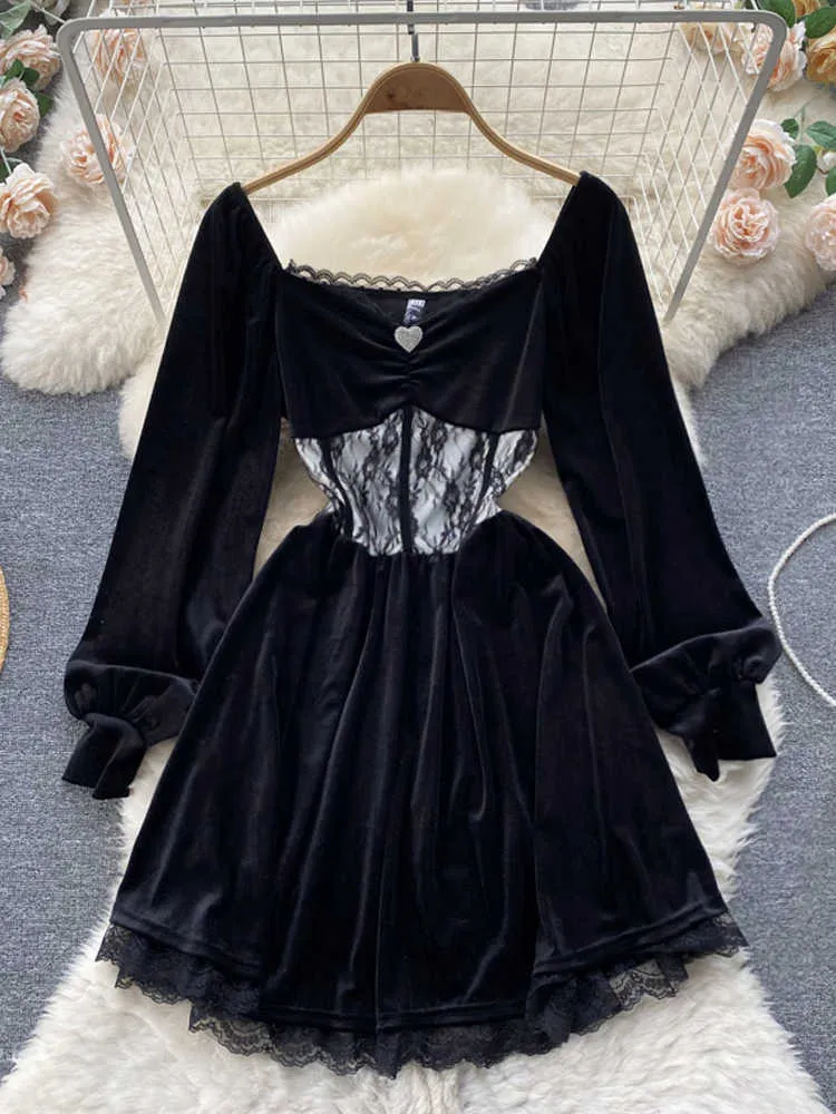 Casual Dresses Fashion Women's Princess Black Short Elegant Lace Skivverk arbete tätt bröst midja gotisk klänning koreansk fest tank top p230606