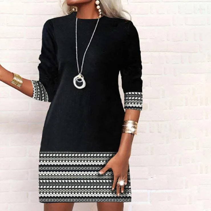 Women's Fashionable Stacked Collar Patchwork Long Dress for Parties and Winter Events