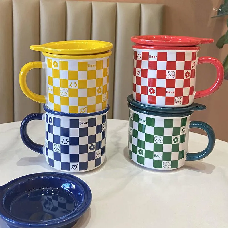 Tasses soucoupes Ins simple tasse en damier avec paille et couvercle cuillère belle grande capacité lait de café flocons d'avoine tasse de petit déjeuner en céramique