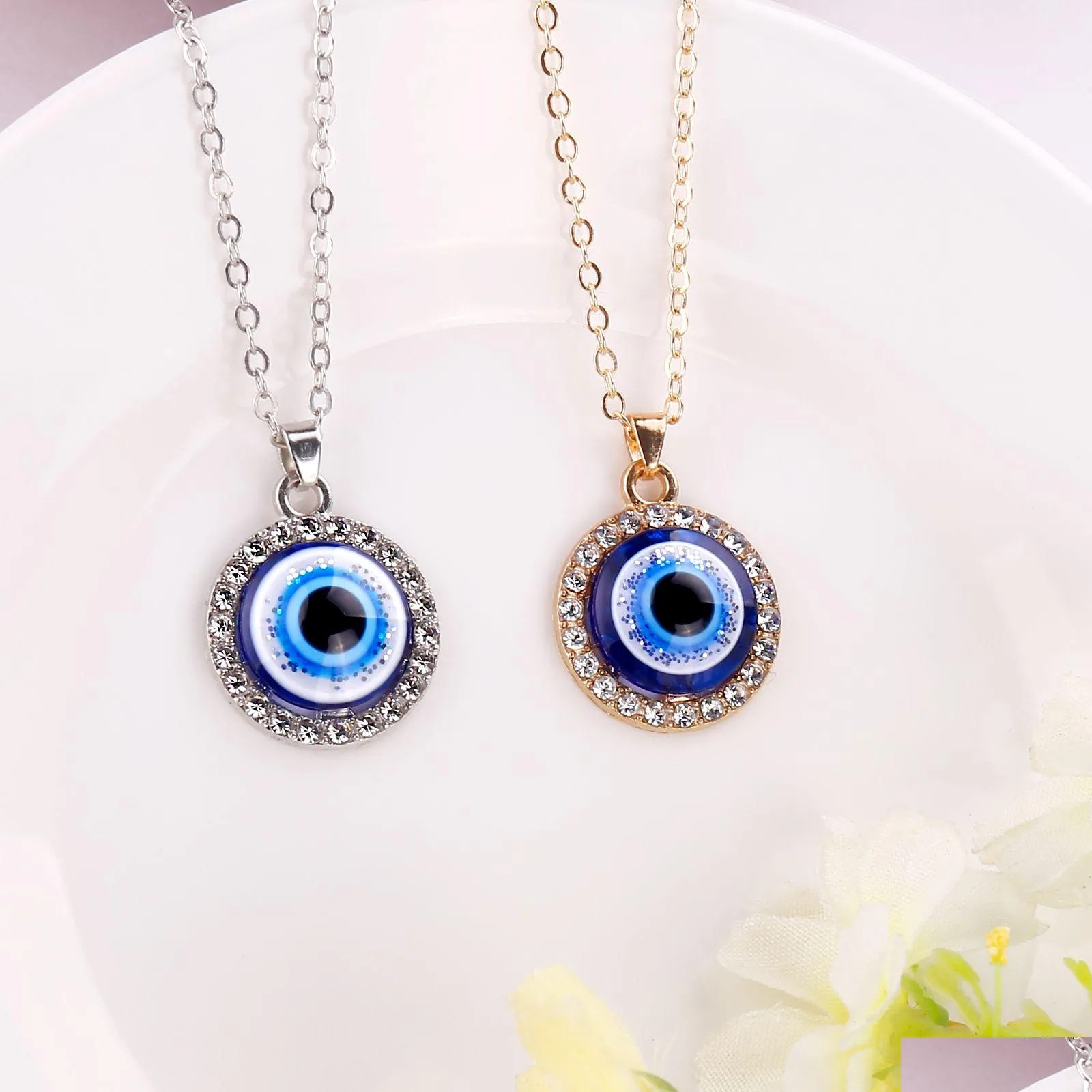 Pendentif Colliers Simple Evil Eye Mince Femmes Bijoux Collier Turc Chanceux Mode Or Couleur Ras Du Cou Chaîne Coeur Rond Femme Ami Dhmmr