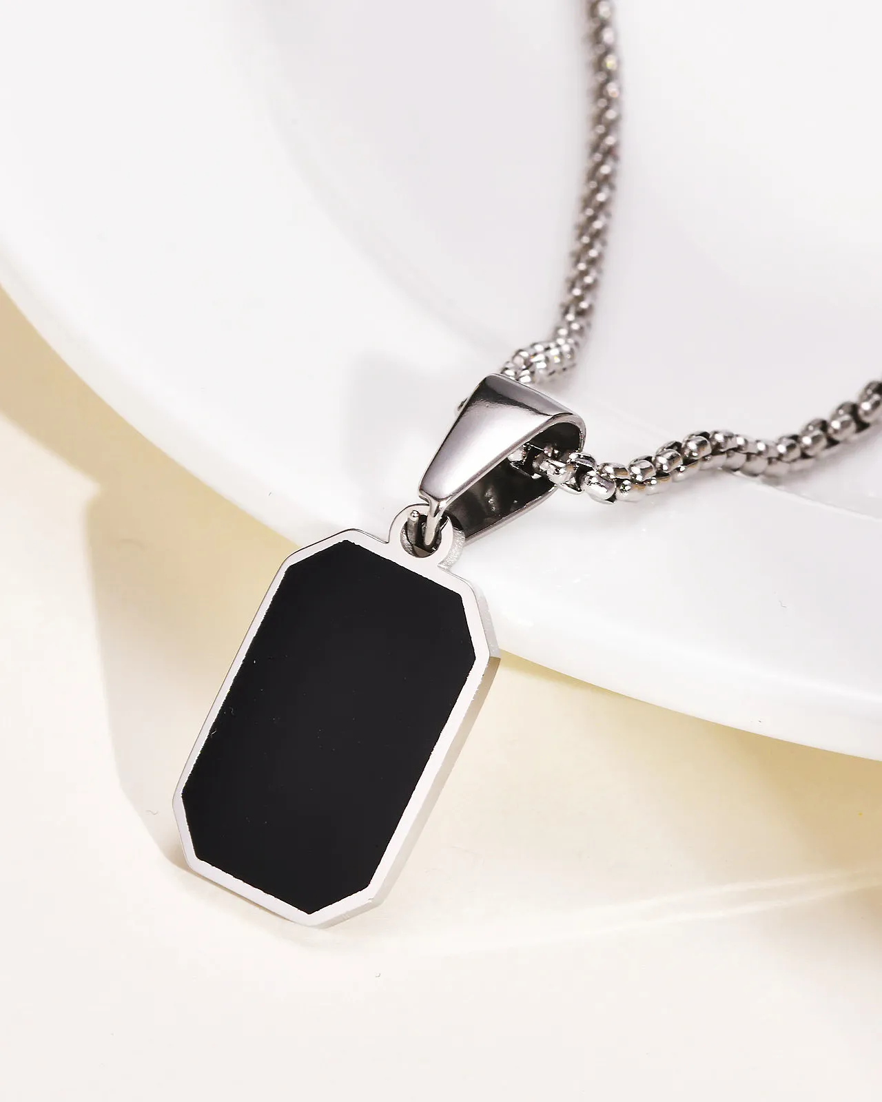 Women's pendant Necklace Personalized and Trendy Stainless Steel Square Pendant Necklace with Droplet Design Pearl-Shaped Chain Jewelry Gift yw112PN-1690