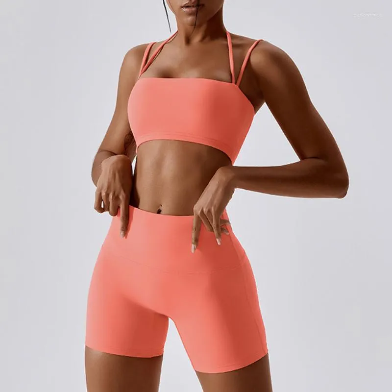 Активные наборы 2023 йога набор йоги Halter Sport Bra Fitness Leggings тренировки женская крышка короткие летние летние наряд с двумя предметами одежда одежды одежды