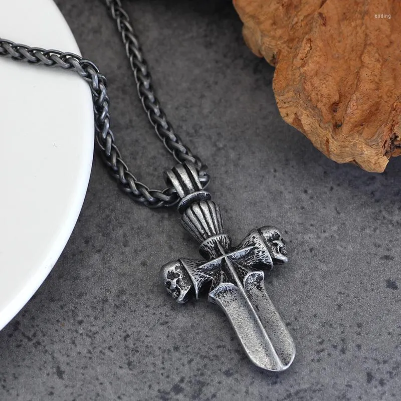 Chaînes Dague Exagérée Croix Crâne Pendentif Collier Mode Homme Rétro Métal Accessoire Bijoux De Fête