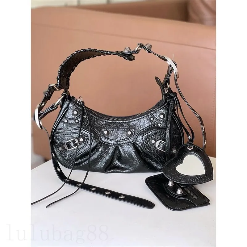 Luxe en cuir designer femmes sac Designer Sacs le cagole rétro pochette hobo lune moto sacoche bandoulière sac à bandoulière baguette sac à main chic XB014 F23