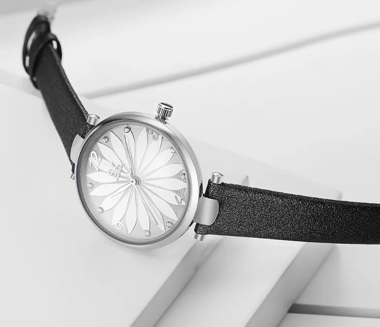 Женские часы смотрят высококачественные повседневные простые кварцевые водонепроницаемые часы T5