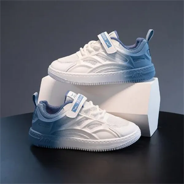 New Children's Board Shoes, Boys' Breathable Mesh Shoes, Medium to Large Girls' Soft Sole, Small White Shoes, Non slip, Comfortable Sports Shoes