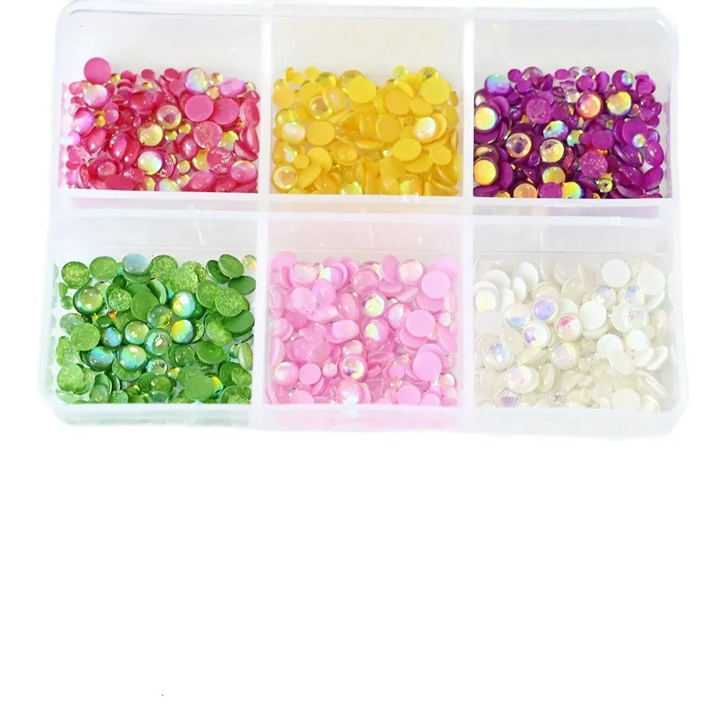 120PCS/Box Fashion Cute Resin Gummy Bear Nail Charms Gems for