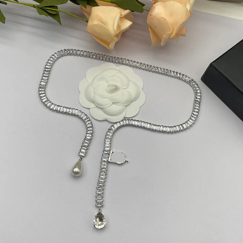 Nuova collana Classic D Brand per donna Moda Donna Catene ciondolo personalizzate per uomo Gioielli di design di lusso Collane Accessori D2306074S