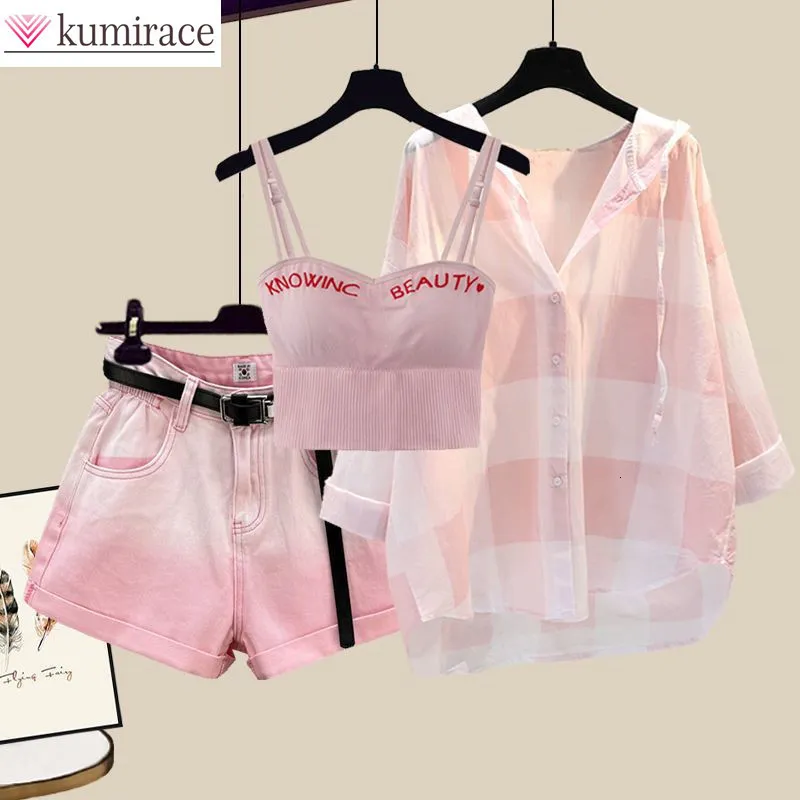 Calças femininas de duas peças moda shorts tingidos com protetor solar camisa xadrez sutiã rosa conjunto de calças femininas elegantes de três peças roupas de verão para 230606