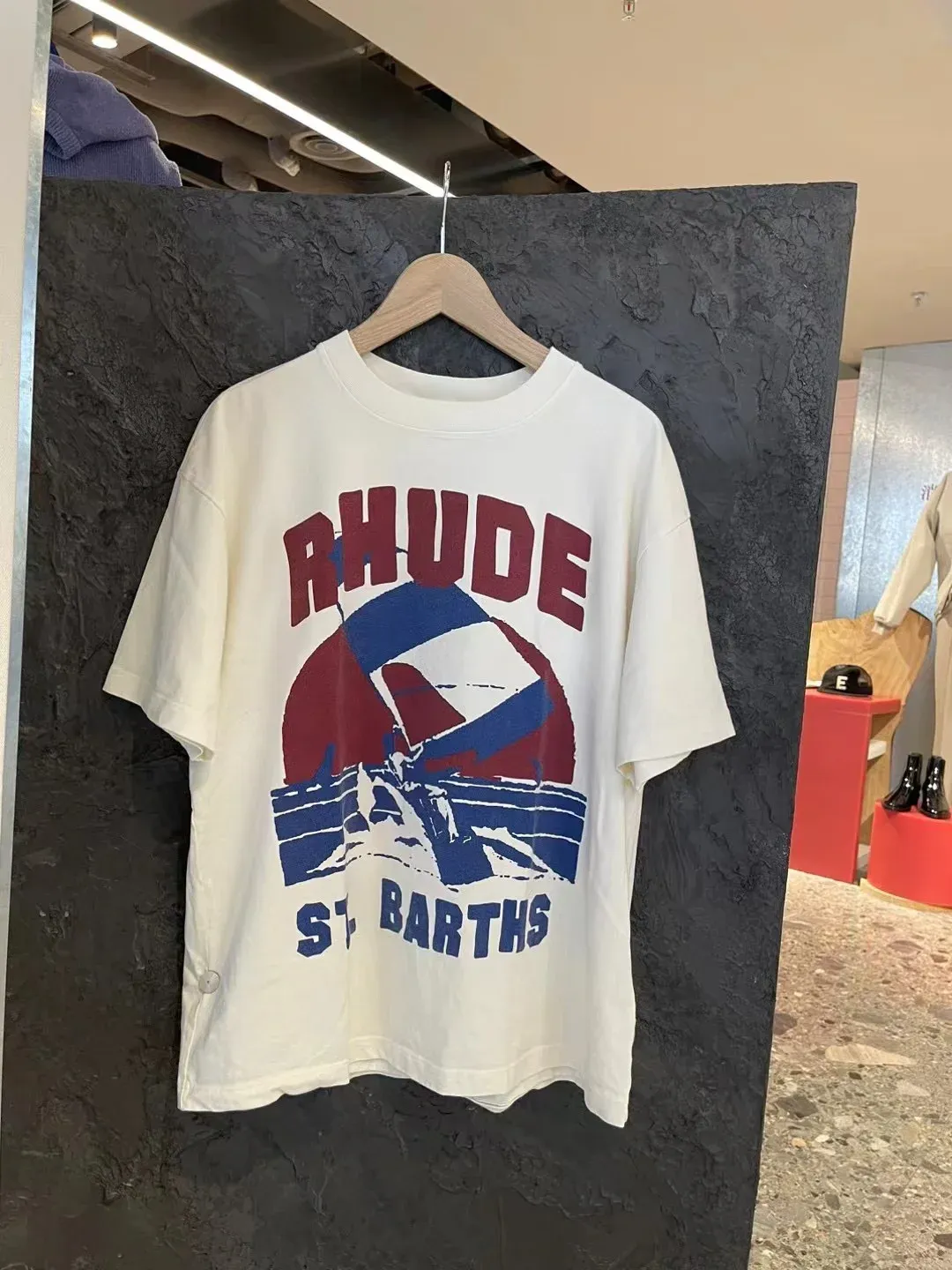 القمصان الرجالية Rhude t Shirt Tshirt Designer Shrit Men Designer Designer Fashion Women Round Rece